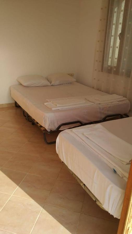 Mullaj Guest House Vlore Exterior photo