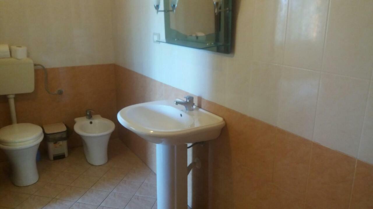 Mullaj Guest House Vlore Exterior photo